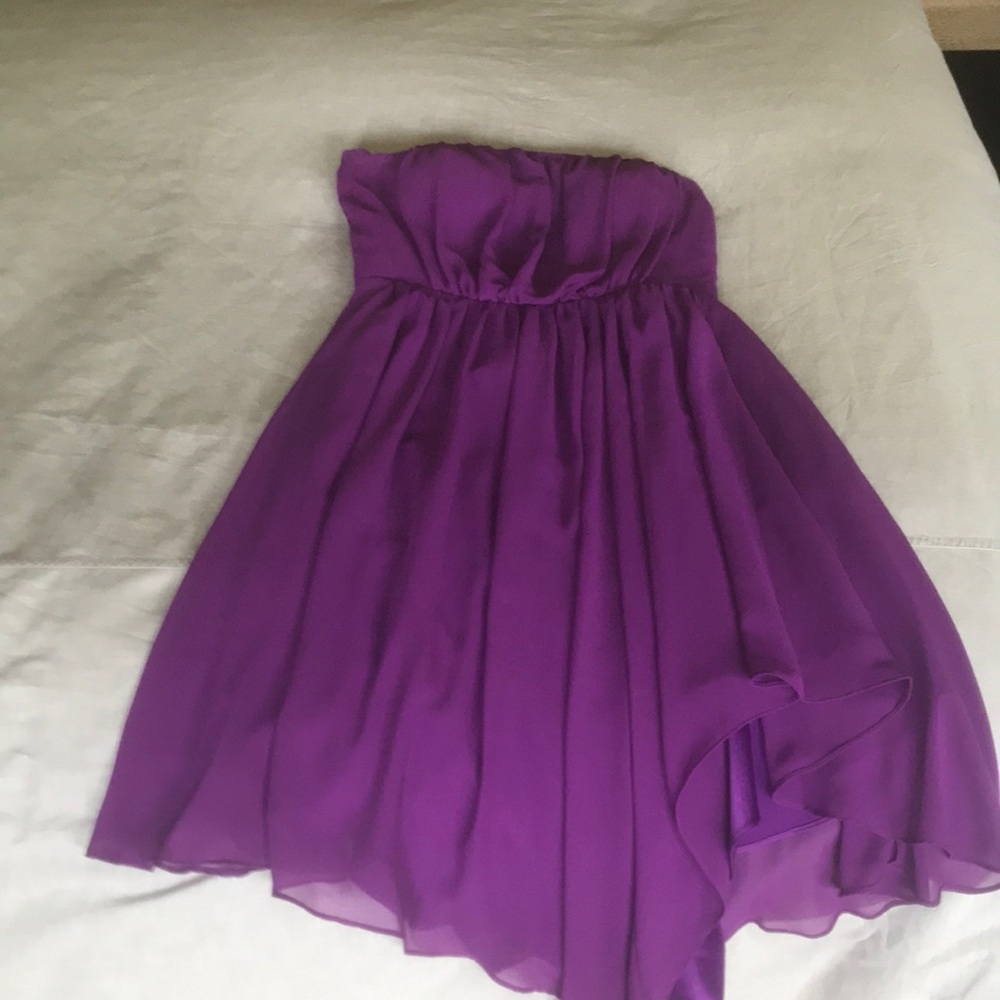 Vince Camuto cocktail dress - plum - size 6